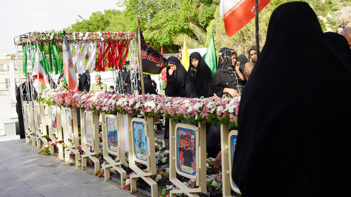 تصاویر/ حضور جمعی از مسئولان نهادهای حوزوی در مراسم چهلمین روز شهادت شهیدان مهدور

