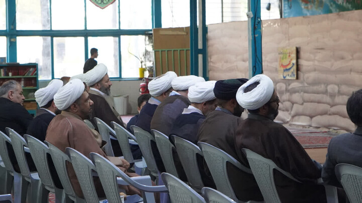 تصاویر/ حضور جمعی از مسئولان نهادهای حوزوی در مراسم چهلمین روز شهادت شهیدان مهدور
