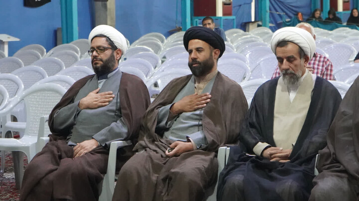 تصاویر/ حضور جمعی از مسئولان نهادهای حوزوی در مراسم چهلمین روز شهادت شهیدان مهدور
