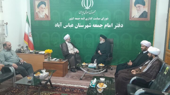 تصاویر/ دیدارهای حجت الاسلام و المسلمین پیشنمازی در عباس آباد