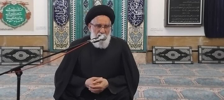 تصاویر/ دیدارهای حجت الاسلام و المسلمین پیشنمازی در عباس آباد