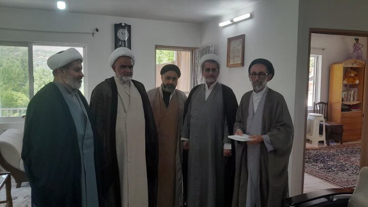 تصاویر/ تجلیل روحانیون معمّر لاریجان