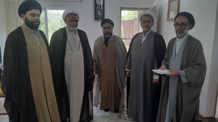 تصاویر/ تجلیل روحانیون معمّر لاریجان