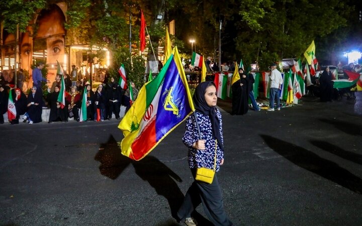 تصاویر/ تجمع حامیان وطن در میدان تجریش