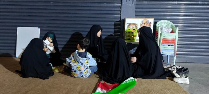 تصاویر/ استمرار فعالیت موکب فرهنگی تبیینی و پذیرایی حوزه علمیه خواهران استان آذربایجان شرقی