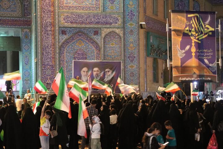 تصاویر/ هفتادوششمین شب اجتماع مردم انقلابی قرچک