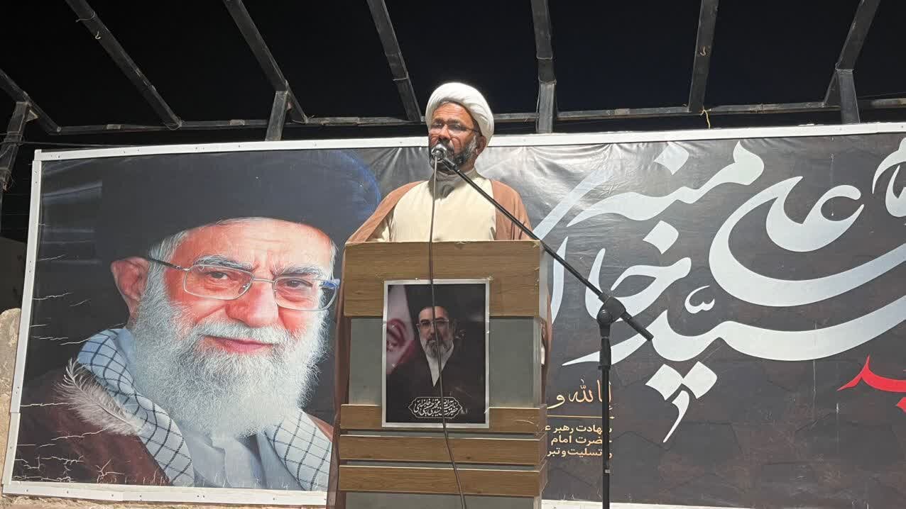 آیت‌الله حسینی‌بوشهری حافظ عمود خیمه ولایت است
