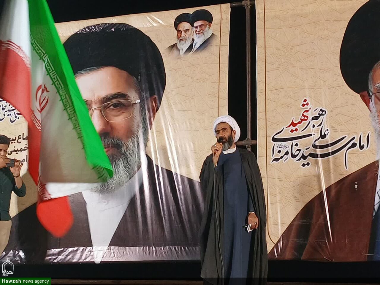 تشکیل «قرارگاه جنگ اقتصادی» برای مقابله با رانت و احتکار الزامی است