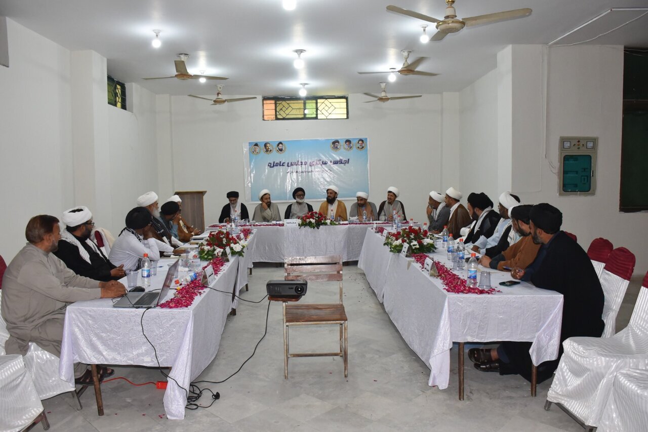 Organisation d’un colloque scientifique sur « L’unité à la lumière des enseignements des Ahl al-Bayt (a.s.) » à Islamabad, au Pakistan
