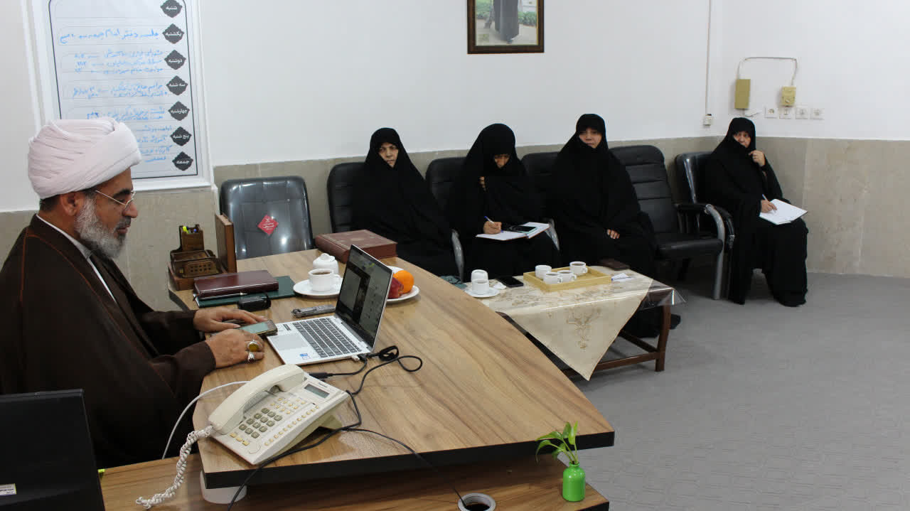حوزه علمیه بر مدار اخلاق اسلامی؛ تاکید بر صمیمیت، محبت و قانون‌مداری در نامه ۵۳ نهج‌البلاغه