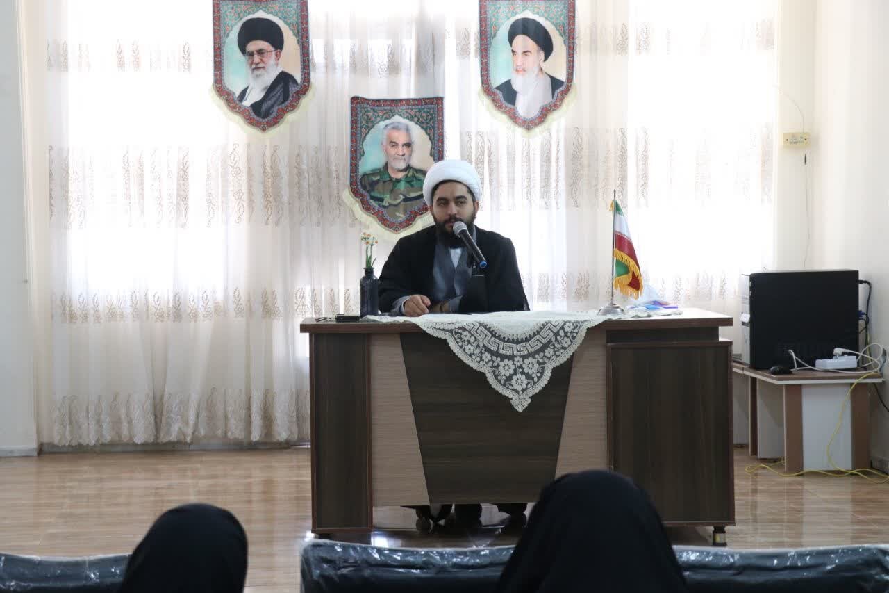 نشست تبیینی مدرسه علمیه تخصصی رکن الهدی کرمان