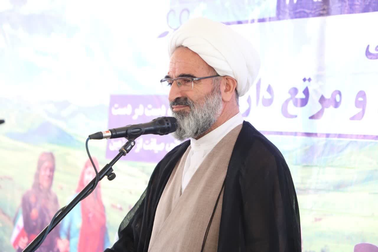 عشایر در جنگ تحمیلی سوم دشمن متجاوز را پشیمان کردند