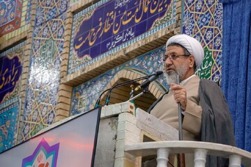 حضور مردم و وحدت ملی عامل عبور از آزمون‌های بزرگ است/ نسل جوان محور حرکت‌های تاریخی و هدف اصلی انحراف‌سازان