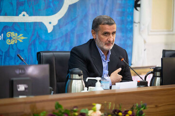 عزاداریم اما درمانده نیستیم/انگشت ملت ایران بر روی ماشه است