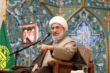 حاکمان سرسپرده منطقه از سرنوشت صدام عبرت بگیرند / صبر ایران درحال به سر آمدن است