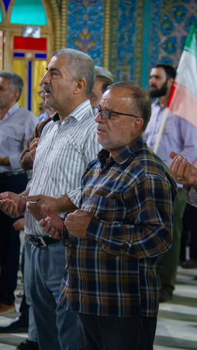 تصاویر/ هفتاد وپنجمین تجمع شبانه مردم آران وبیدگل در دفاع از وطن