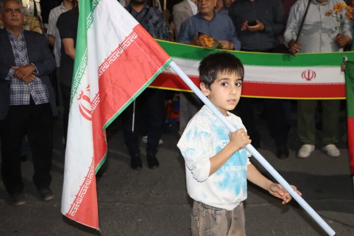 تصاویر/ موج هفتادوپنجم اجتماع مردمی در باقرشهر و کهریزک