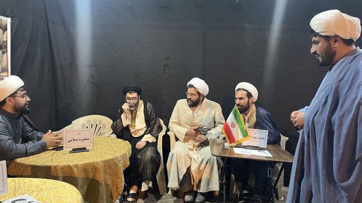 تصاویر/ فعالیت موکب مدارس علمیه آیت اللّه اعتمادی درهفتاد و پنجمین شب میدان داری مردم کاشان