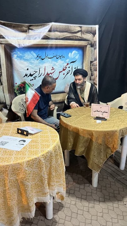 تصاویر/ فعالیت موکب مدارس علمیه آیت اللّه اعتمادی درهفتاد و پنجمین شب میدان داری مردم کاشان
