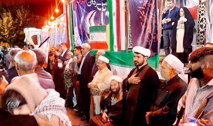 تصاویر/ تداوم اجتماع پرشور و حماسی مردم شاهین دژ؛ جلوه هایی از اقتدار، انسجام و اتحاد مردمی