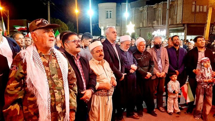 تصاویر/ تداوم اجتماع پرشور و حماسی مردم شاهین دژ؛ جلوه هایی از اقتدار، انسجام و اتحاد مردمی