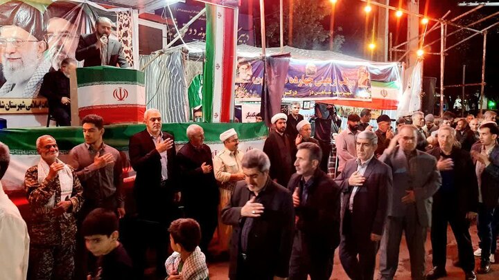 تصاویر/ تداوم اجتماع پرشور و حماسی مردم شاهین دژ؛ جلوه هایی از اقتدار، انسجام و اتحاد مردمی