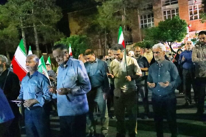 تصاویر/ اجتماع مردمی «شب‌های اقتدار» مردم غیور شهر سمنان