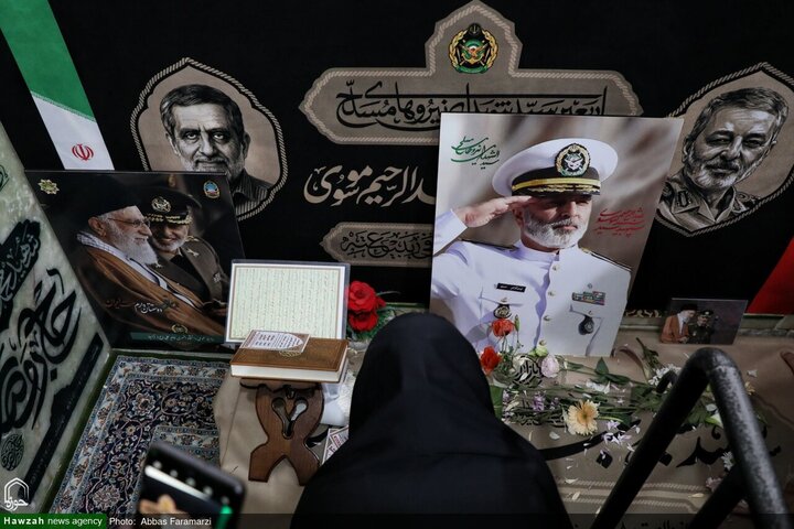 Photos/Cérémonie du 40e jour du martyre du général Seyed Abdolrahim Mousavi à Qom