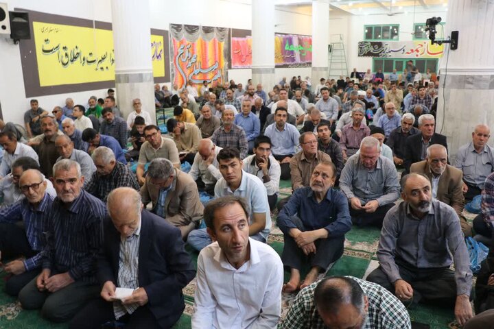 تصاویر/ برگزاری نماز عبادی سیاسی جمعه در قرچک