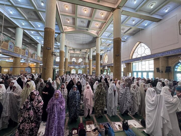 تصاویر/ برگزاری نماز عبادی سیاسی جمعه در قرچک
