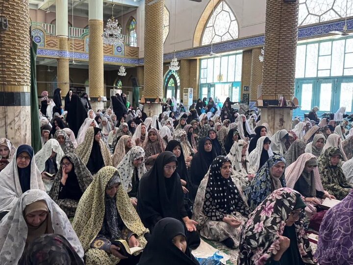 تصاویر/ برگزاری نماز عبادی سیاسی جمعه در قرچک