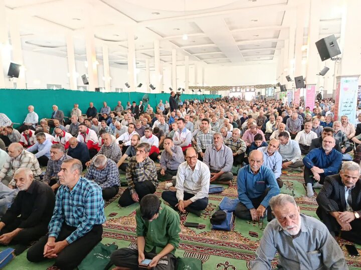 تصاویر/اقامه نماز عبادی سیاسی جمعه در ساوه