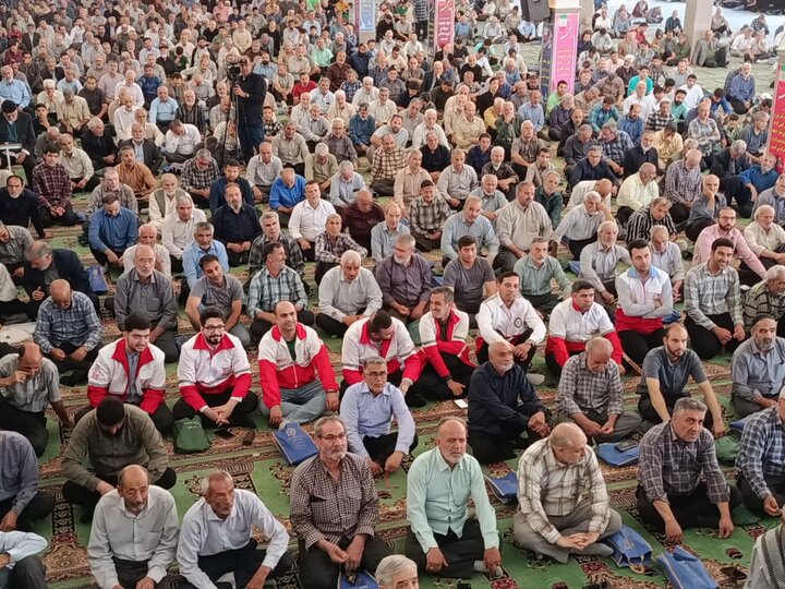 تصاویر/اقامه نماز عبادی سیاسی جمعه در ساوه