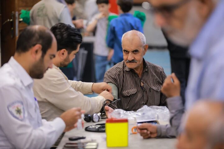 تصاویر/ نماز عبادی سیاسی جمعه در ساوجبلاغ