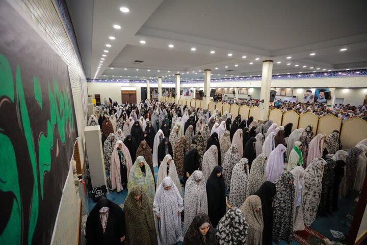 تصاویر/ نماز عبادی سیاسی جمعه در ساوجبلاغ