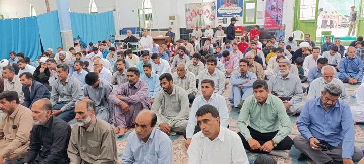 تصاویر/ اقامه نمازجمعه شهر ریگان