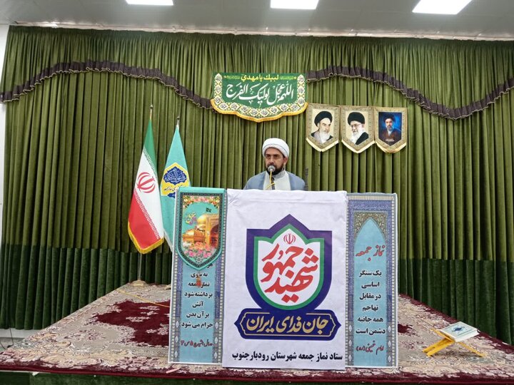 تصاویر/ اقامه نمازجمعه شهر رودبارجنوب