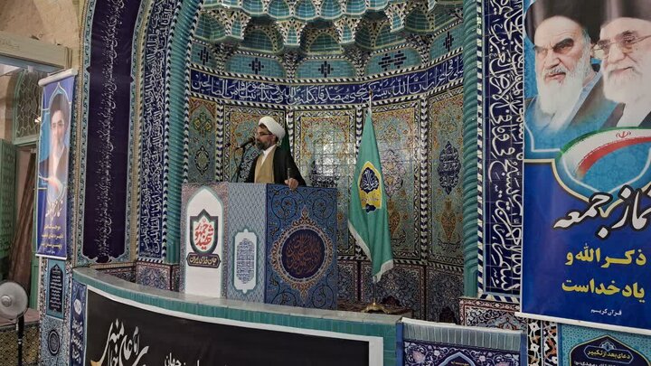 تصاویر/ اقامه نمازجمعه شهر انار