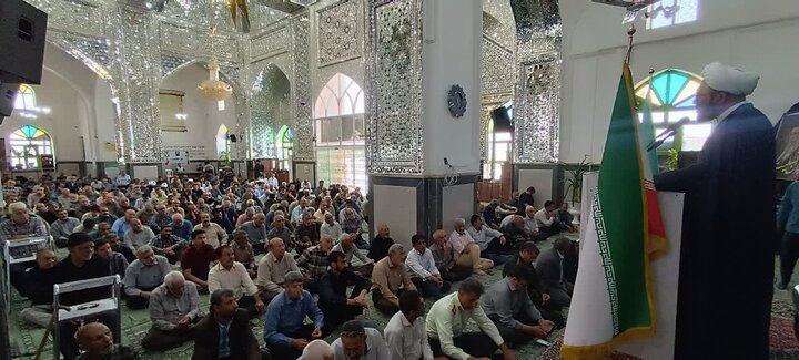 تصاویر/ اقامه نمازجمعه شهر بردسیر