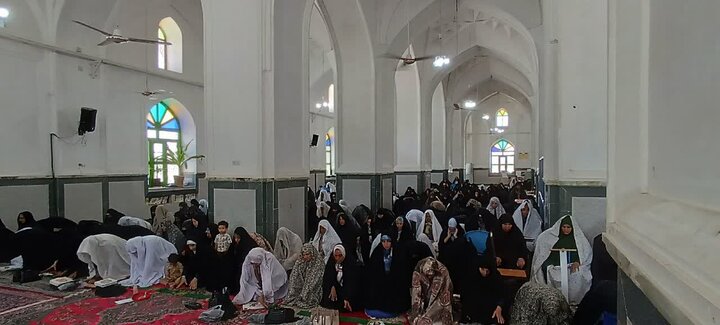 تصاویر/ اقامه نمازجمعه شهر بردسیر