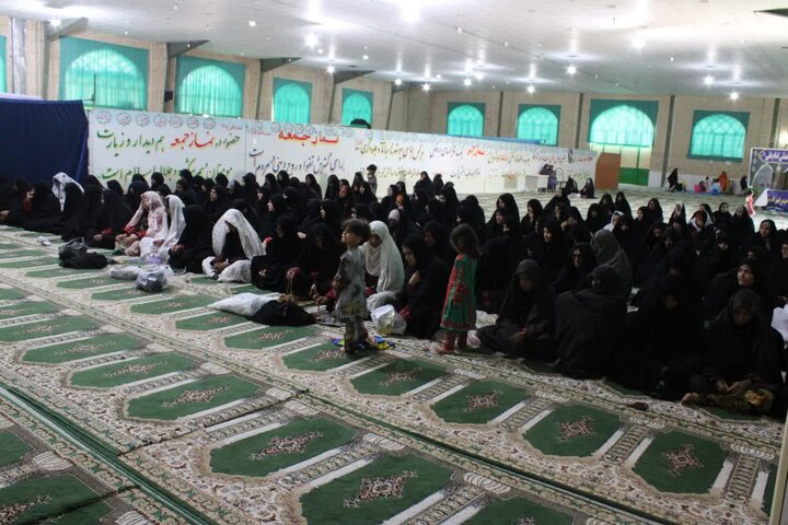 تصاویر/ آیین عبادی سیاسی نماز جمعه دلگان