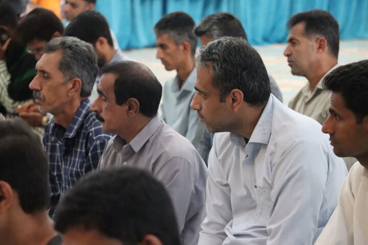 تصاویر/ اقامه نمازجمعه شهر قلعه گنج