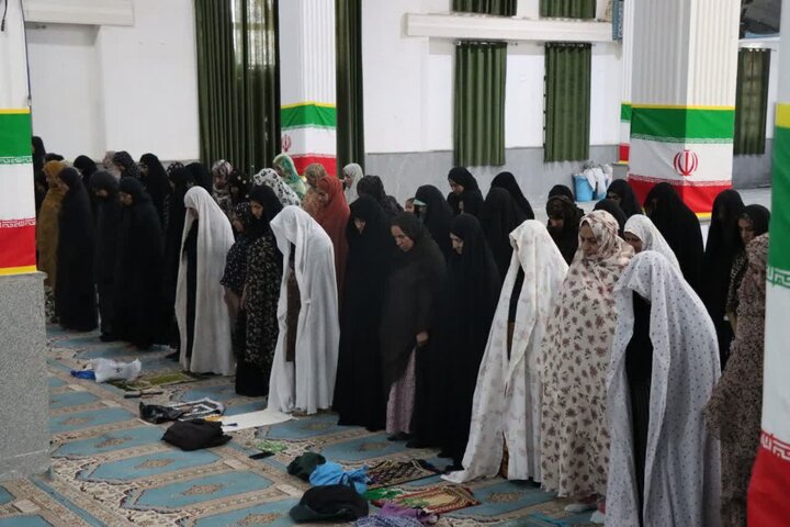 تصاویر/ اقامه نمازجمعه شهر قلعه گنج