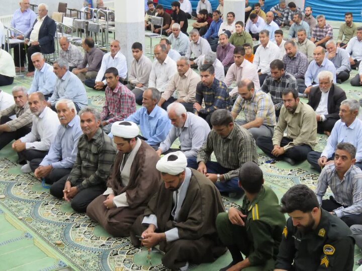 تصاویر/ اقامه نمازجمعه امین‌شهر