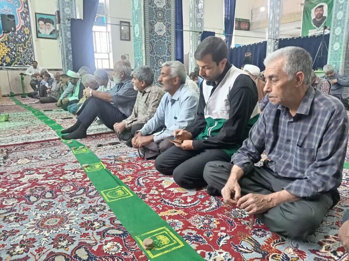 تصاویر/ اقامه نمازجمعه شهر چترود