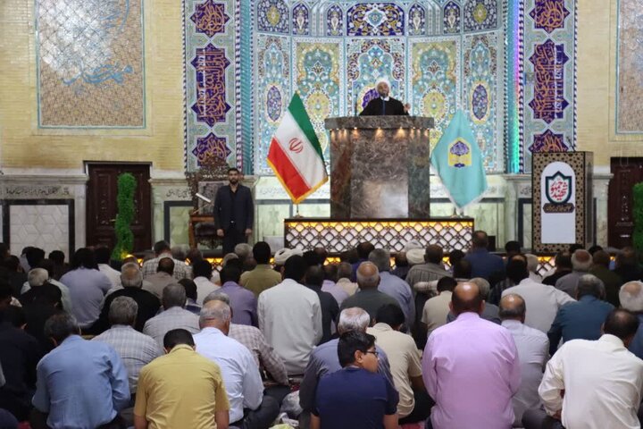تصاویر/ اقامه نمازجمعه شهر بم