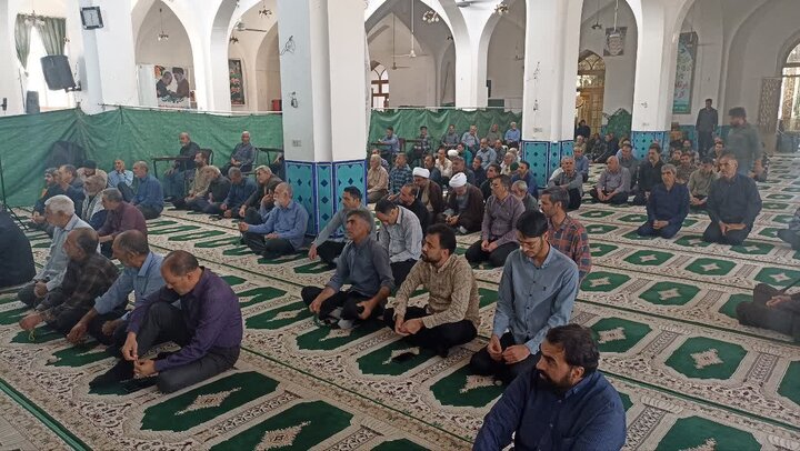 تصاویر/نماز عبادی سیاسی جمعه بخش کویرات