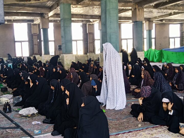 تصاویر/ اقامه نمازجمعه شهر محی آباد