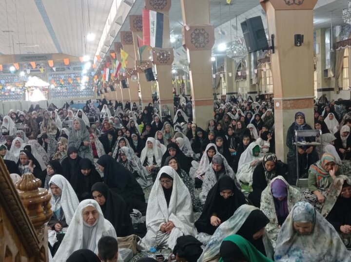 تصاویر/ اقامه نماز جمعه در پاکدشت