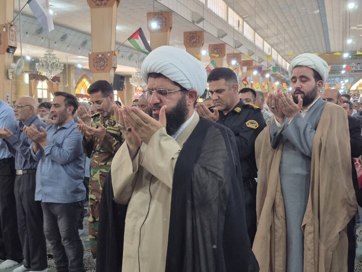 تصاویر/ اقامه نماز جمعه در پاکدشت